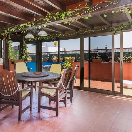 Casa Orymar Apartment *